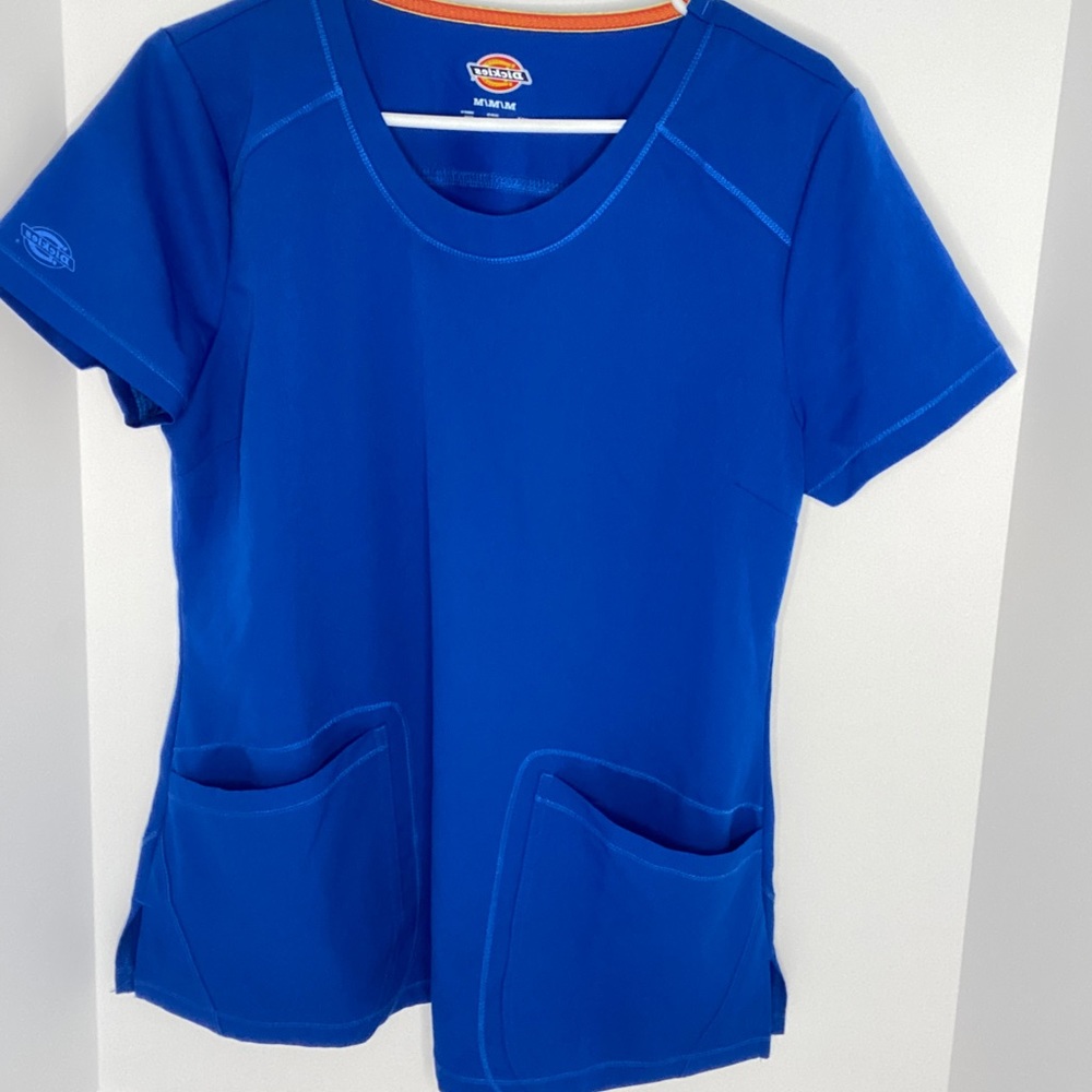 Dickies Scrub top